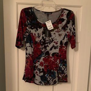 2/$20 NWT Cable and Gauge Floral Peplum style short sleeve shirt